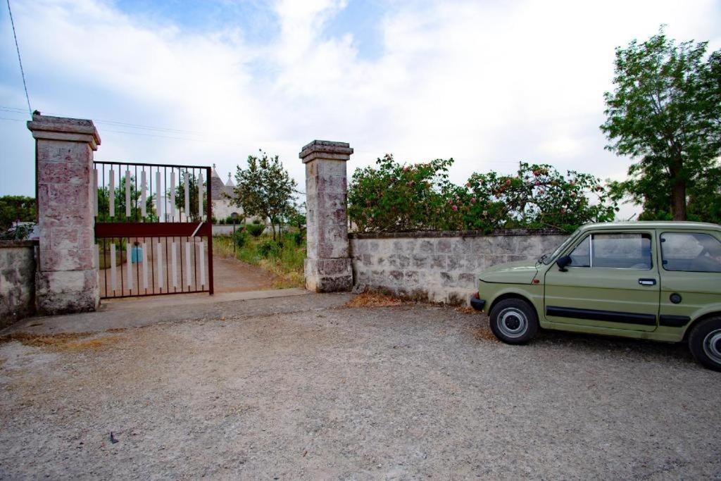 Trulli Delle Rose Villa Martina Franca Luaran gambar