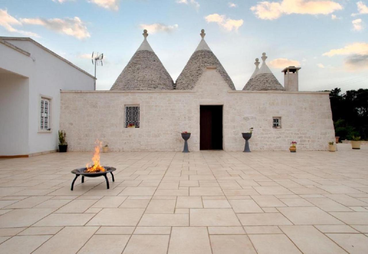 Trulli Delle Rose Villa Martina Franca Luaran gambar