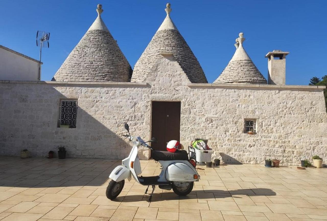 Trulli Delle Rose Villa Martina Franca Luaran gambar